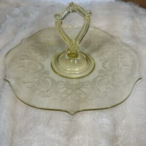 Lancaster Glass Elegant Landrum Topaz Yellow Cut Design Center Handle Tray 1932